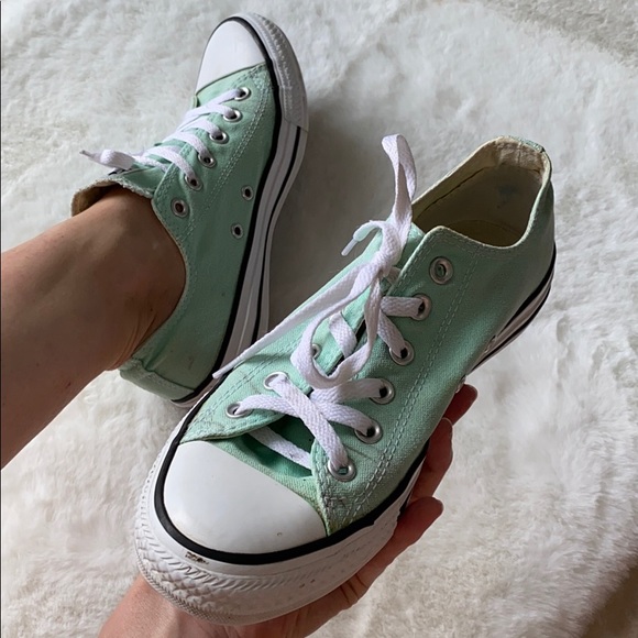 Converse Shoes - CONVERSE